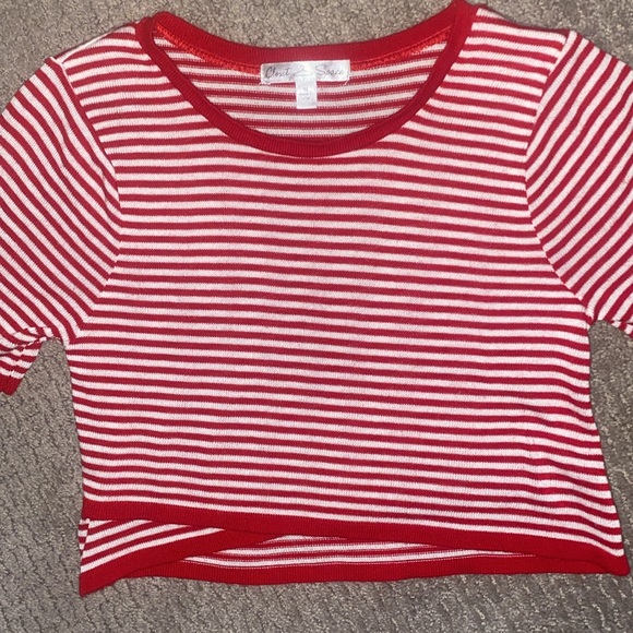 Sweater Crop Top - Picture 2 of 2